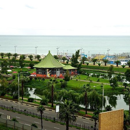 Cocorina Apartment Batumi Luaran gambar