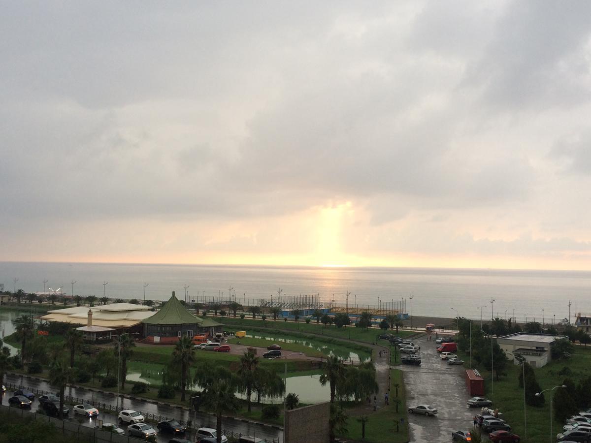Cocorina Apartment Batumi Luaran gambar