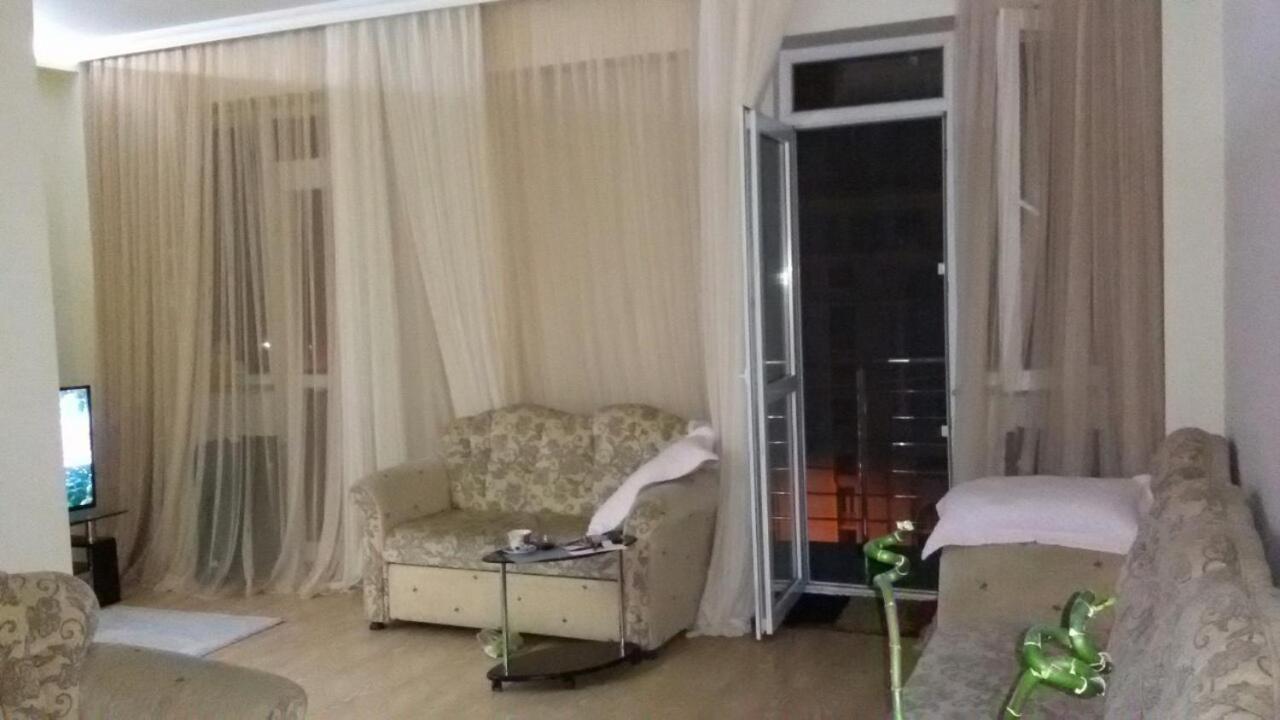 Cocorina Apartment Batumi Luaran gambar