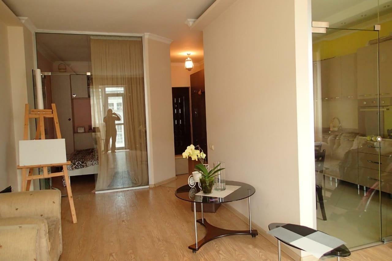 Cocorina Apartment Batumi Luaran gambar
